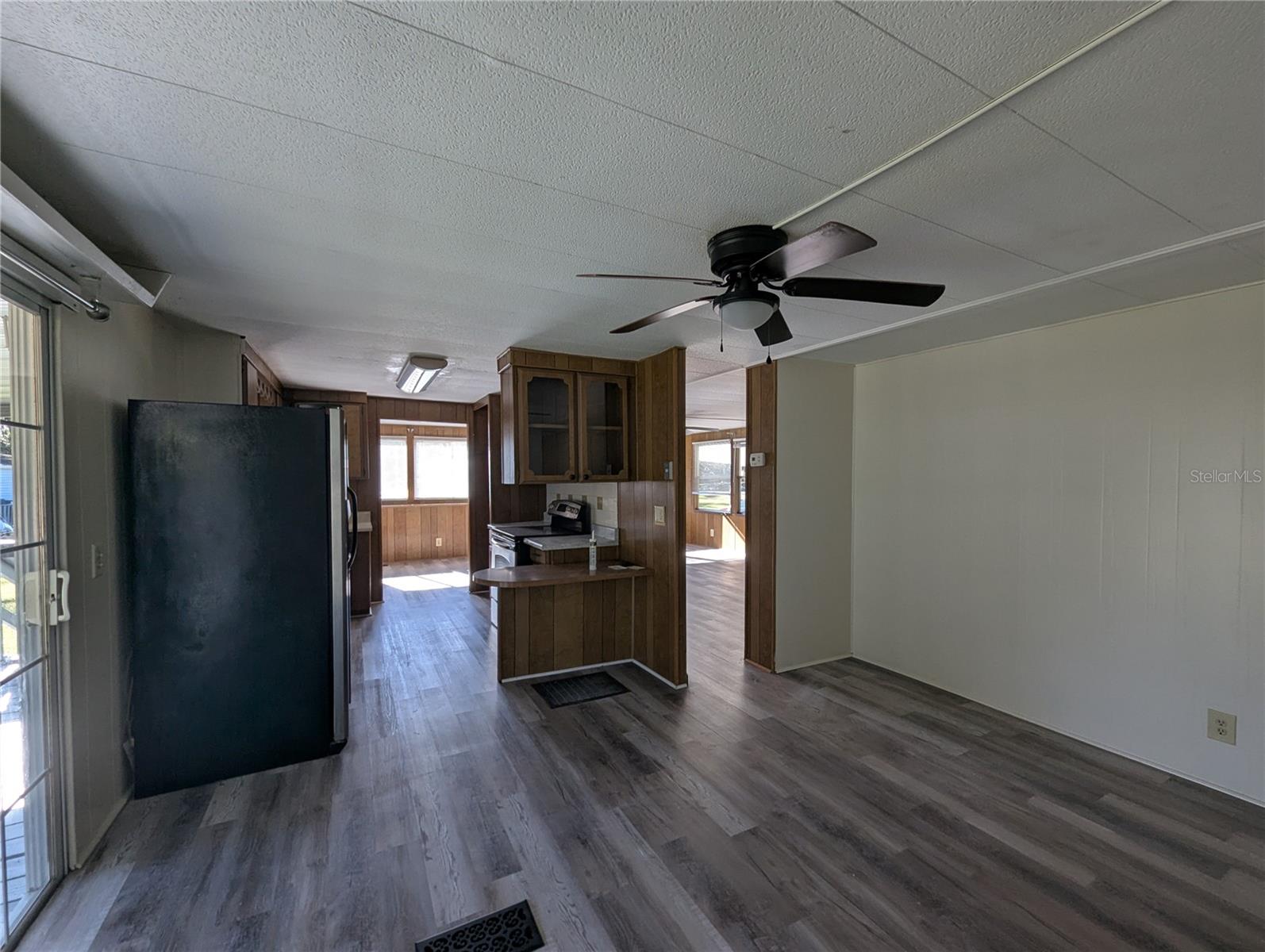 Image 13 of 25 For 9222 Dan Lynn Street