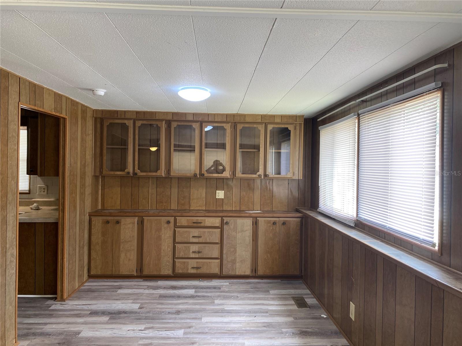 Image 7 of 25 For 9222 Dan Lynn Street