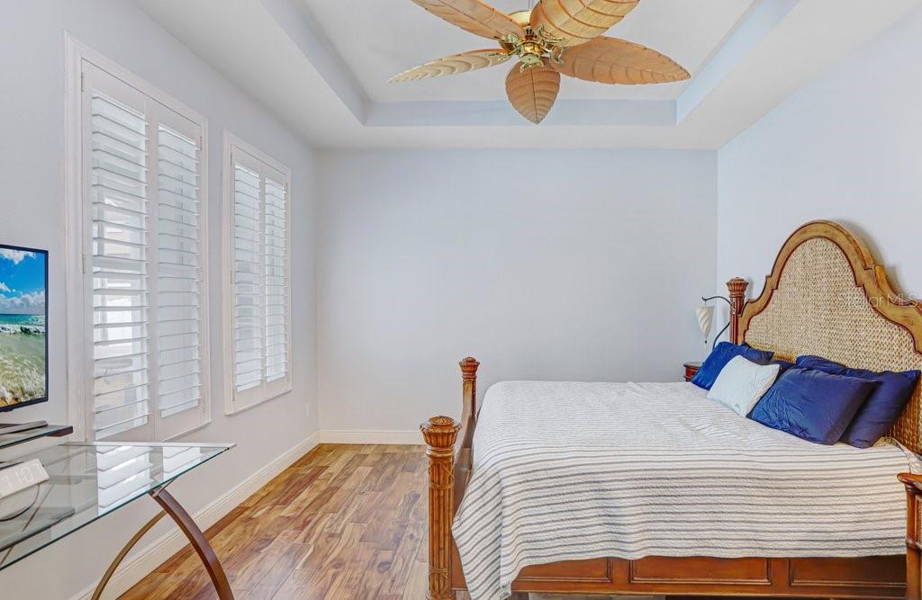 Image 14 of 49 For 9506 Cavendish Drive