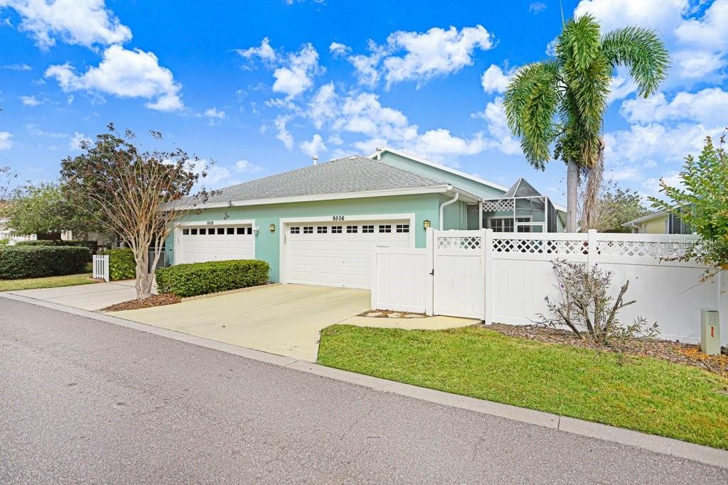 Image 28 of 49 For 9506 Cavendish Drive