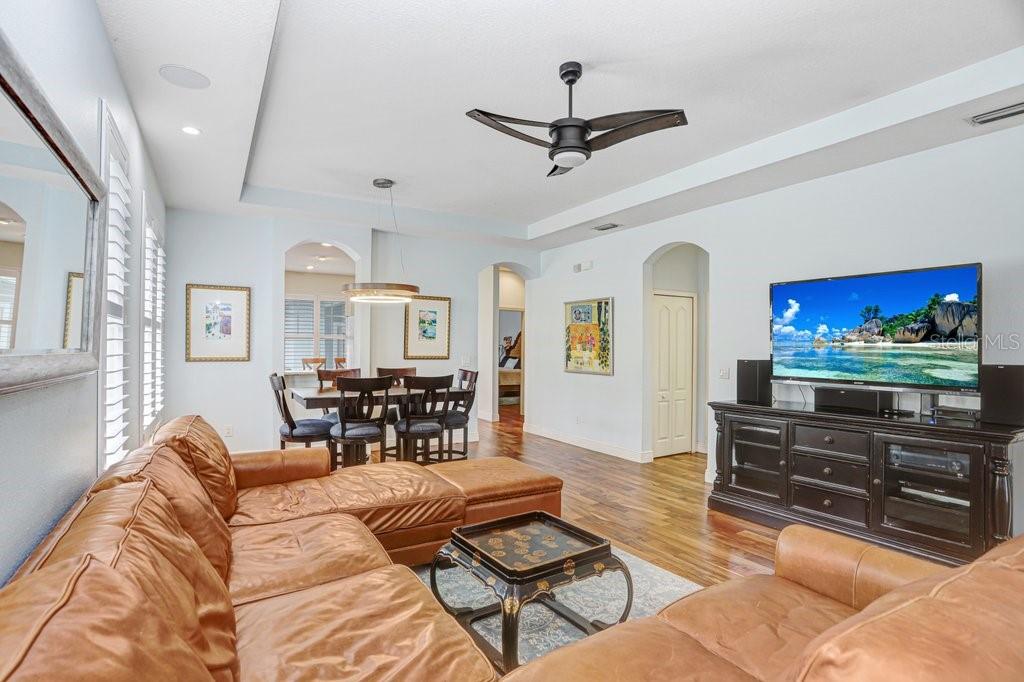 Image 8 of 49 For 9506 Cavendish Drive