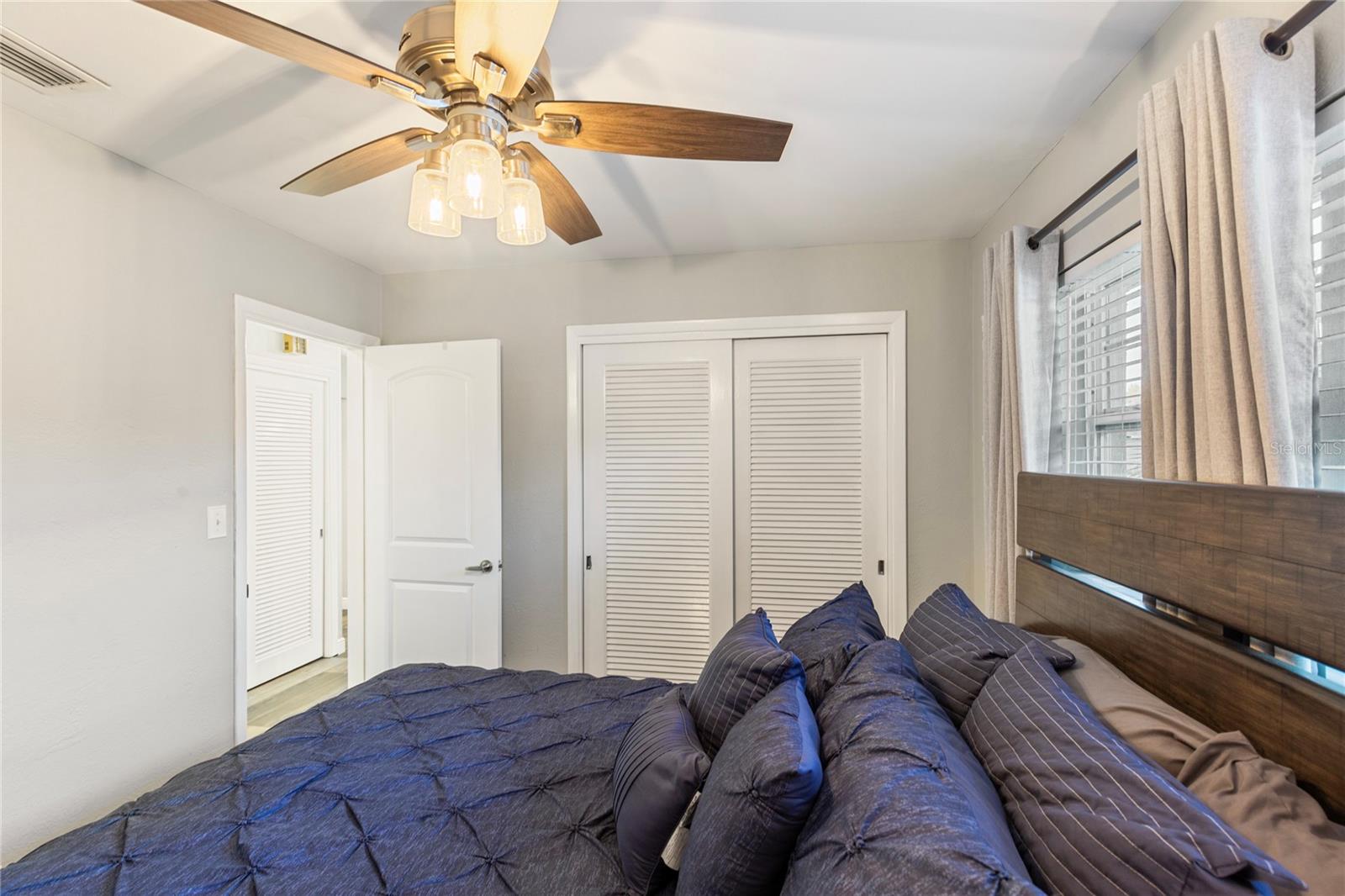 Image 21 of 44 For 1832 69th Avenue S