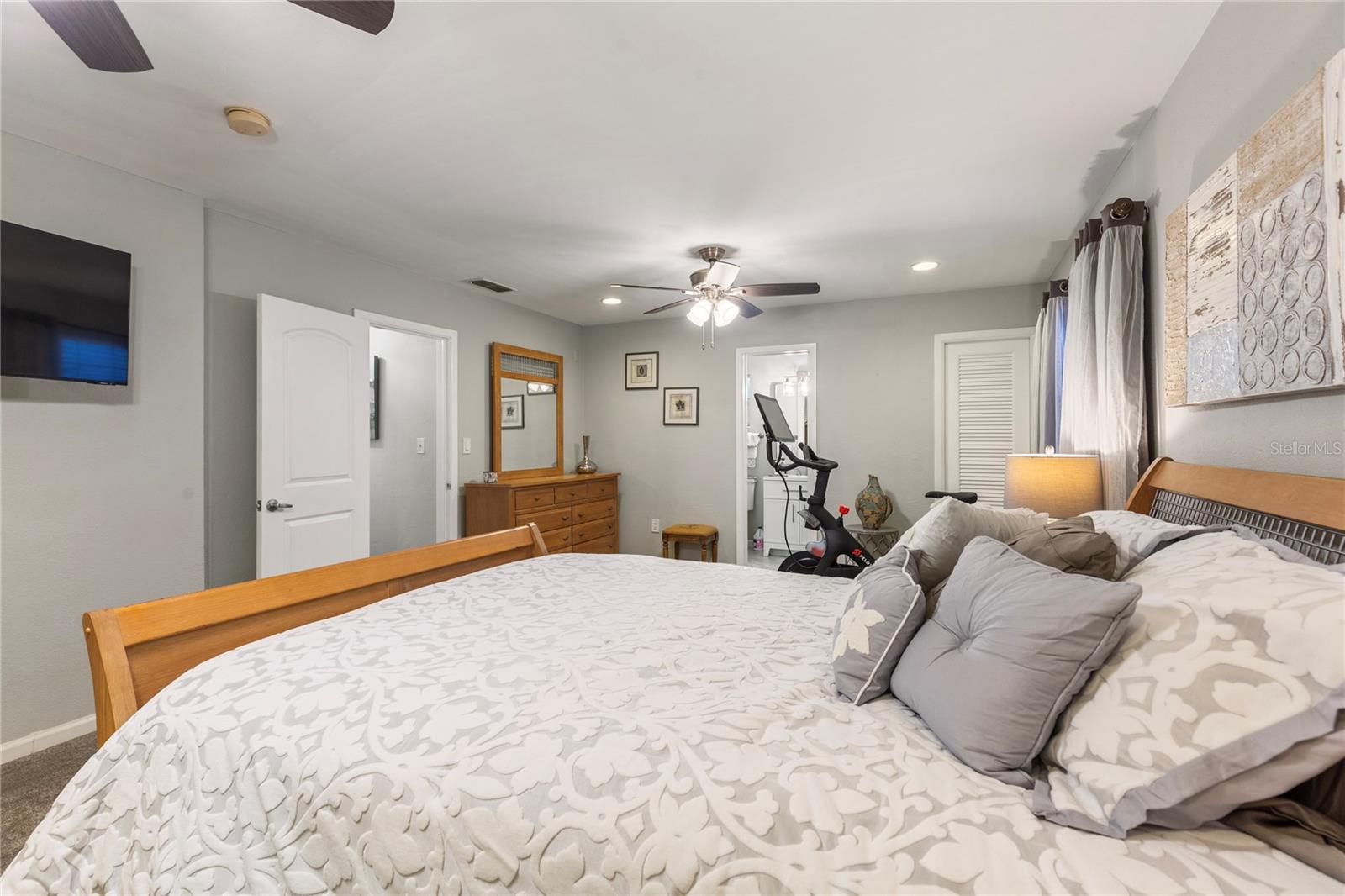 Image 25 of 44 For 1832 69th Avenue S