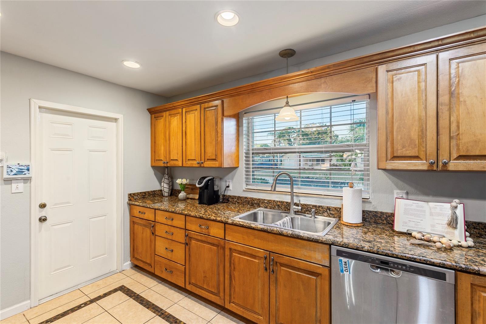 Image 9 of 44 For 1832 69th Avenue S