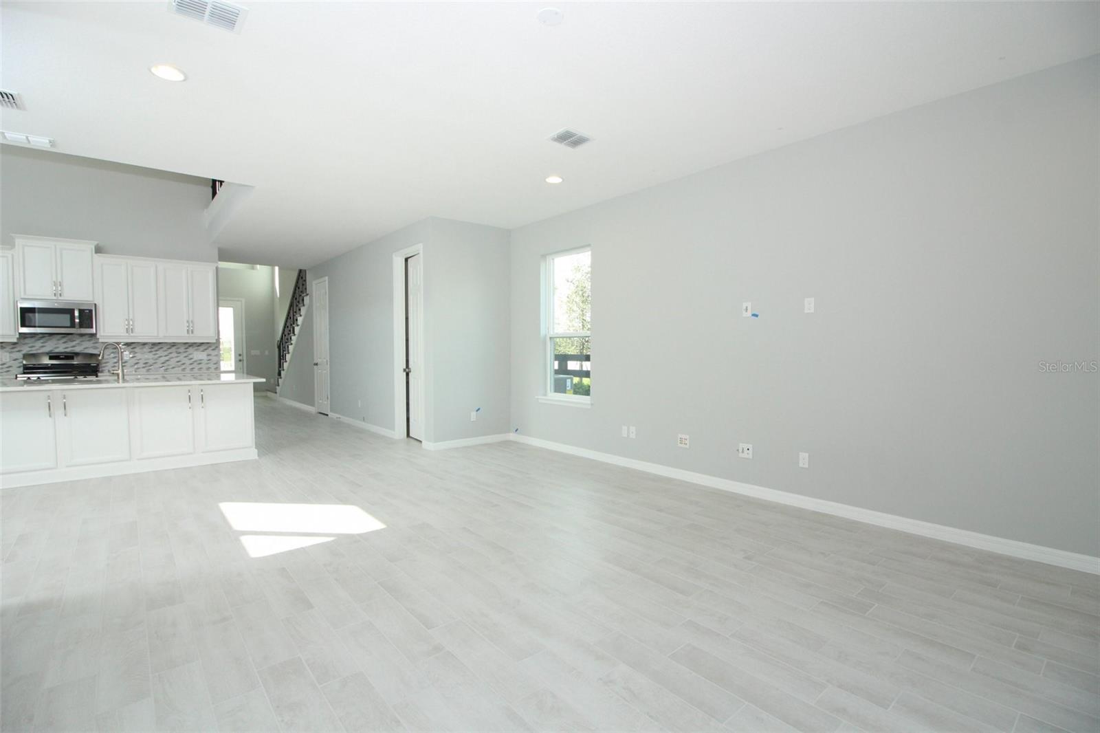 Image 11 of 23 For 5166 Goldfinch Drive