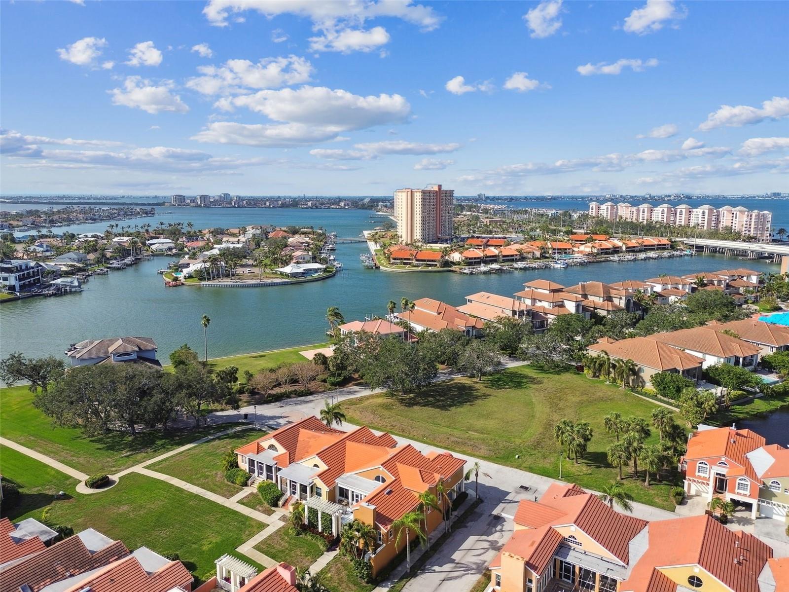 Listing photo id 44 for 21 Crescent Place S