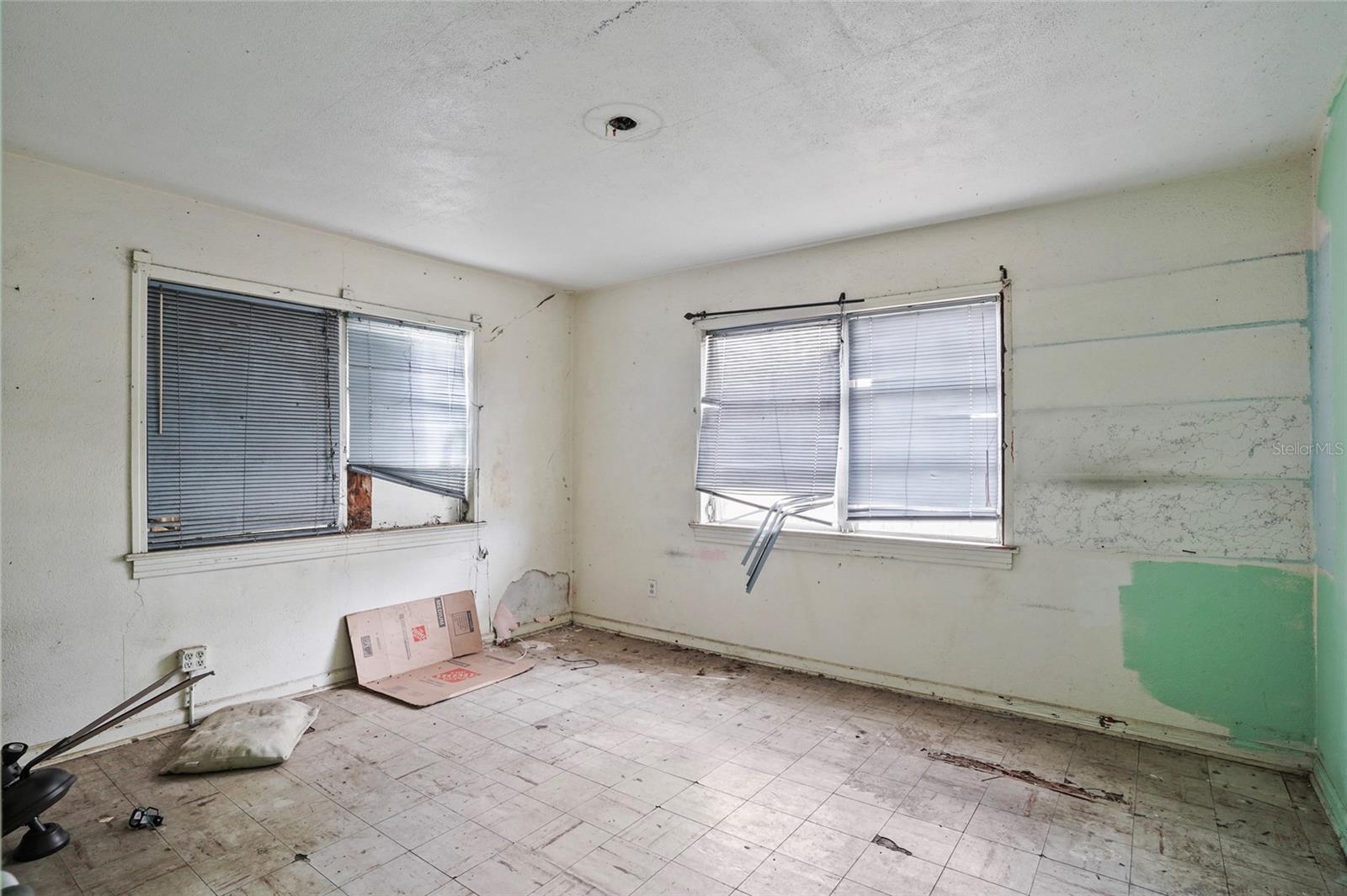 Image 13 of 18 For 13750 13th Street