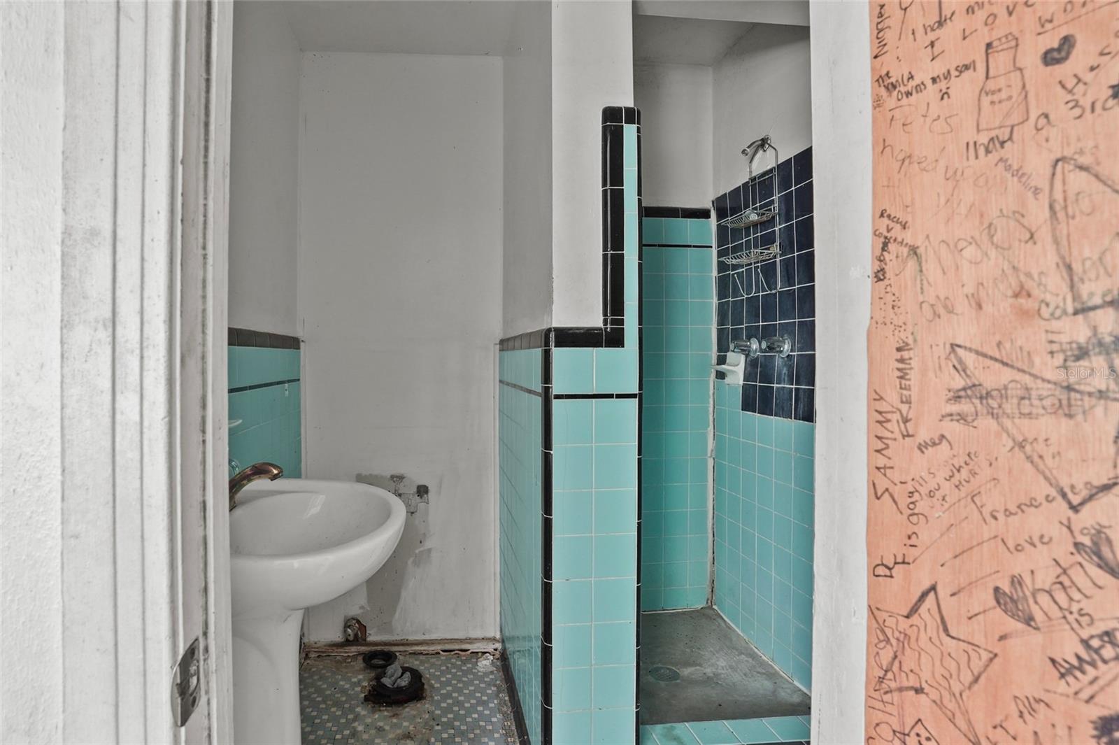 Image 9 of 18 For 13750 13th Street