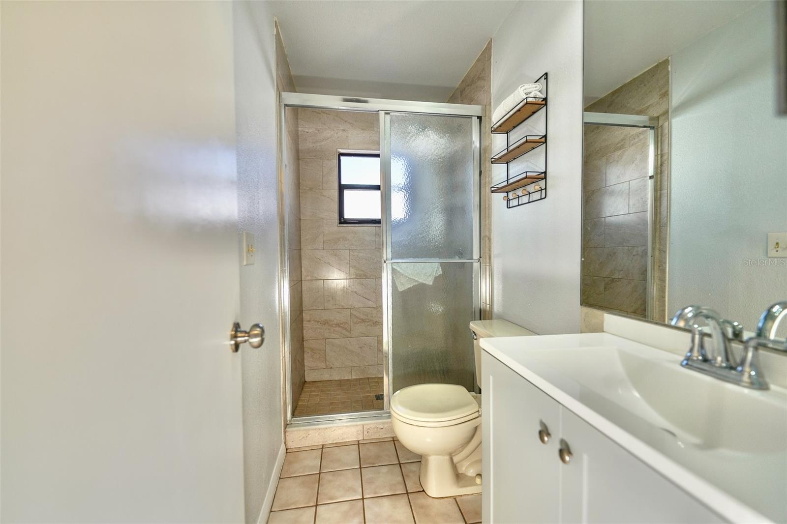 Image 10 of 17 For 4128 Glade Road