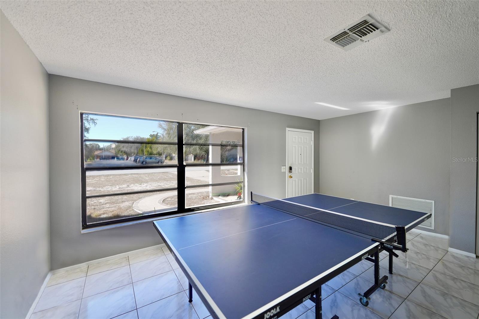 Image 3 of 17 For 4128 Glade Road