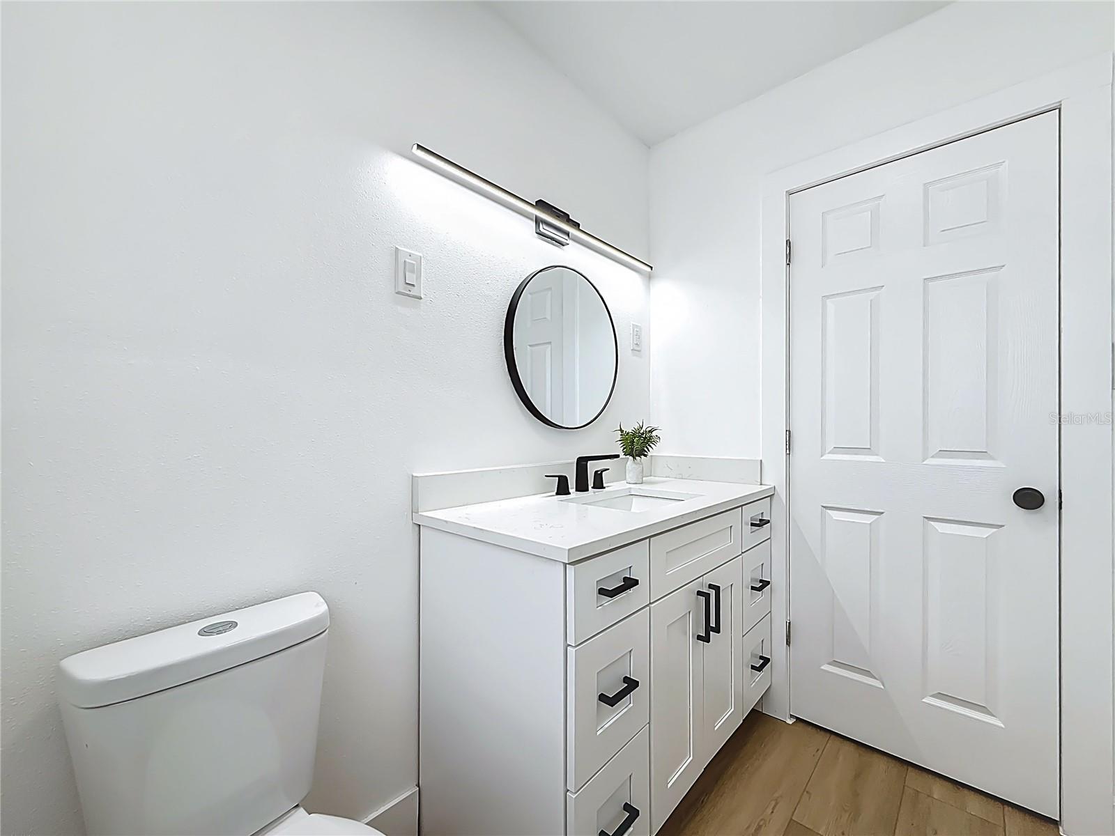 Image 20 of 47 For 6108 Oak Ridge Avenue