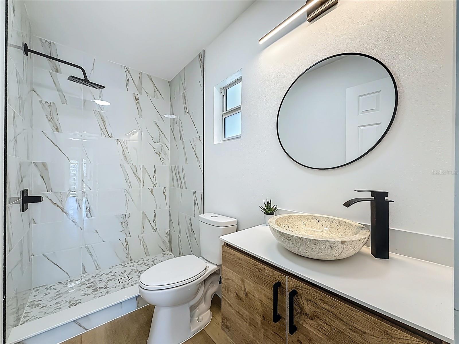 Image 25 of 47 For 6108 Oak Ridge Avenue