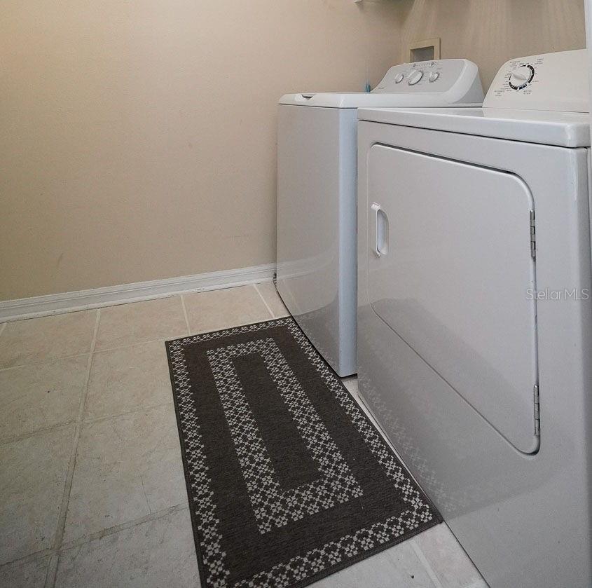 Image 14 of 58 For 10023 Tate Lane