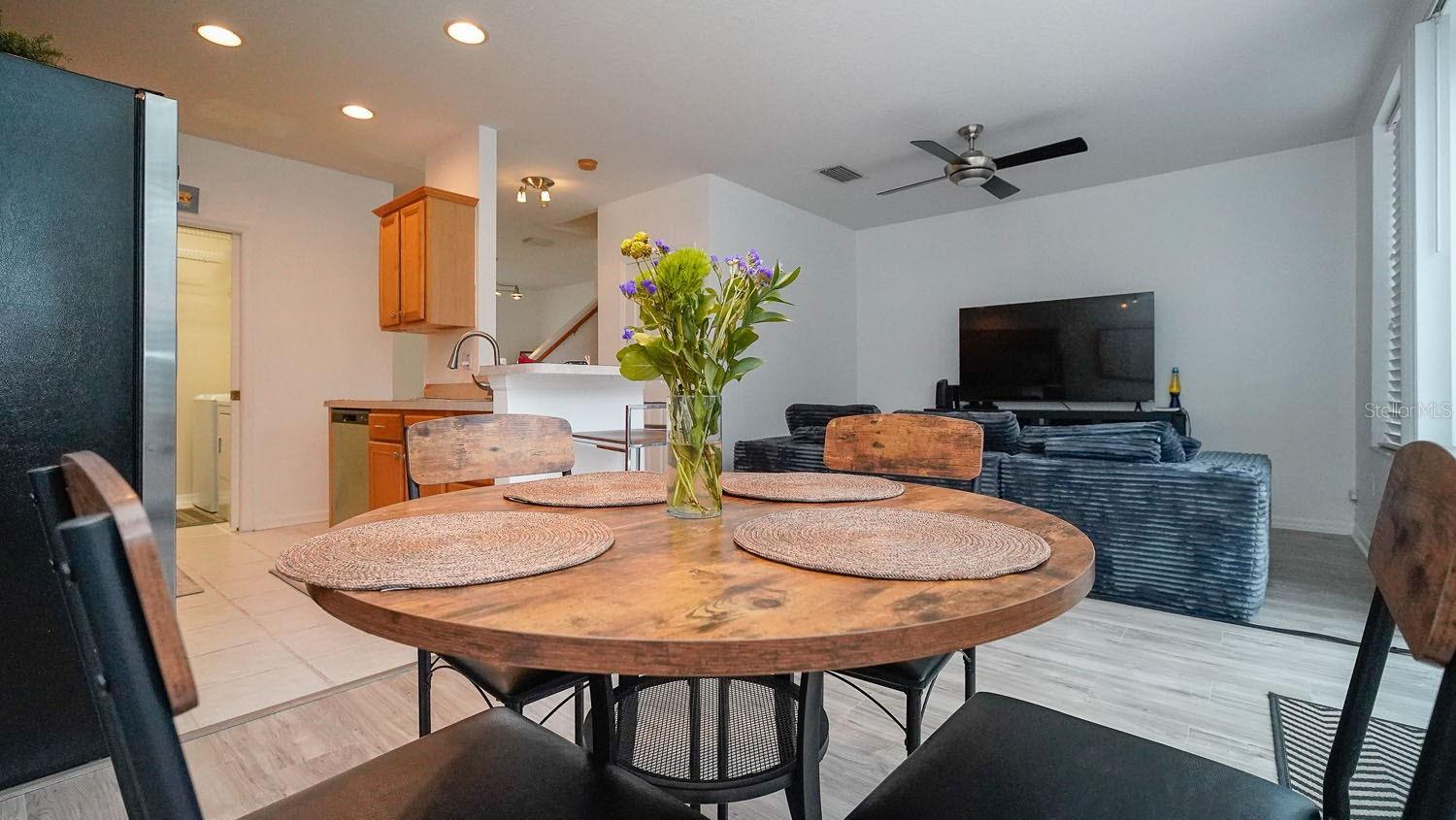 Image 16 of 58 For 10023 Tate Lane