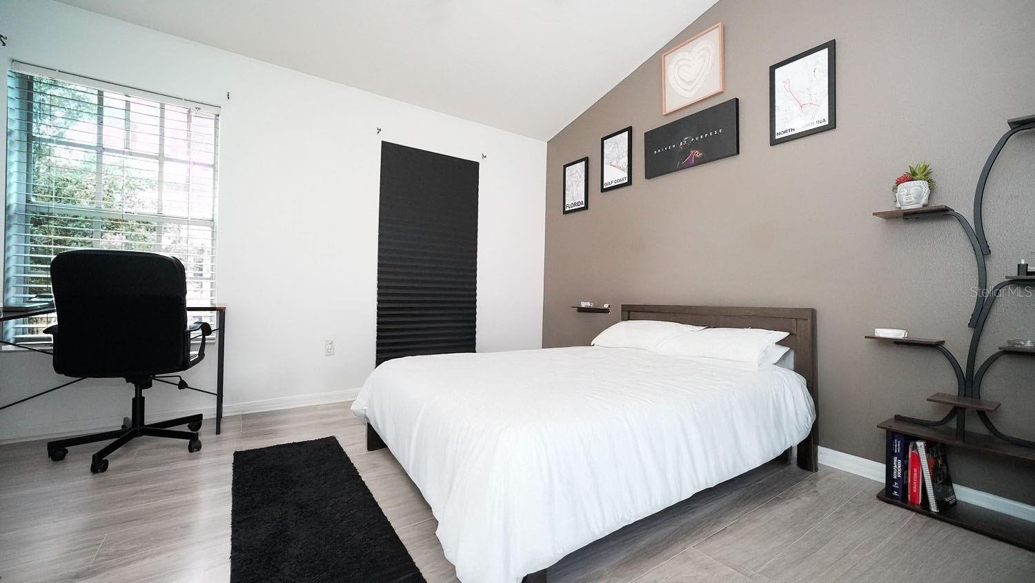 Image 28 of 58 For 10023 Tate Lane