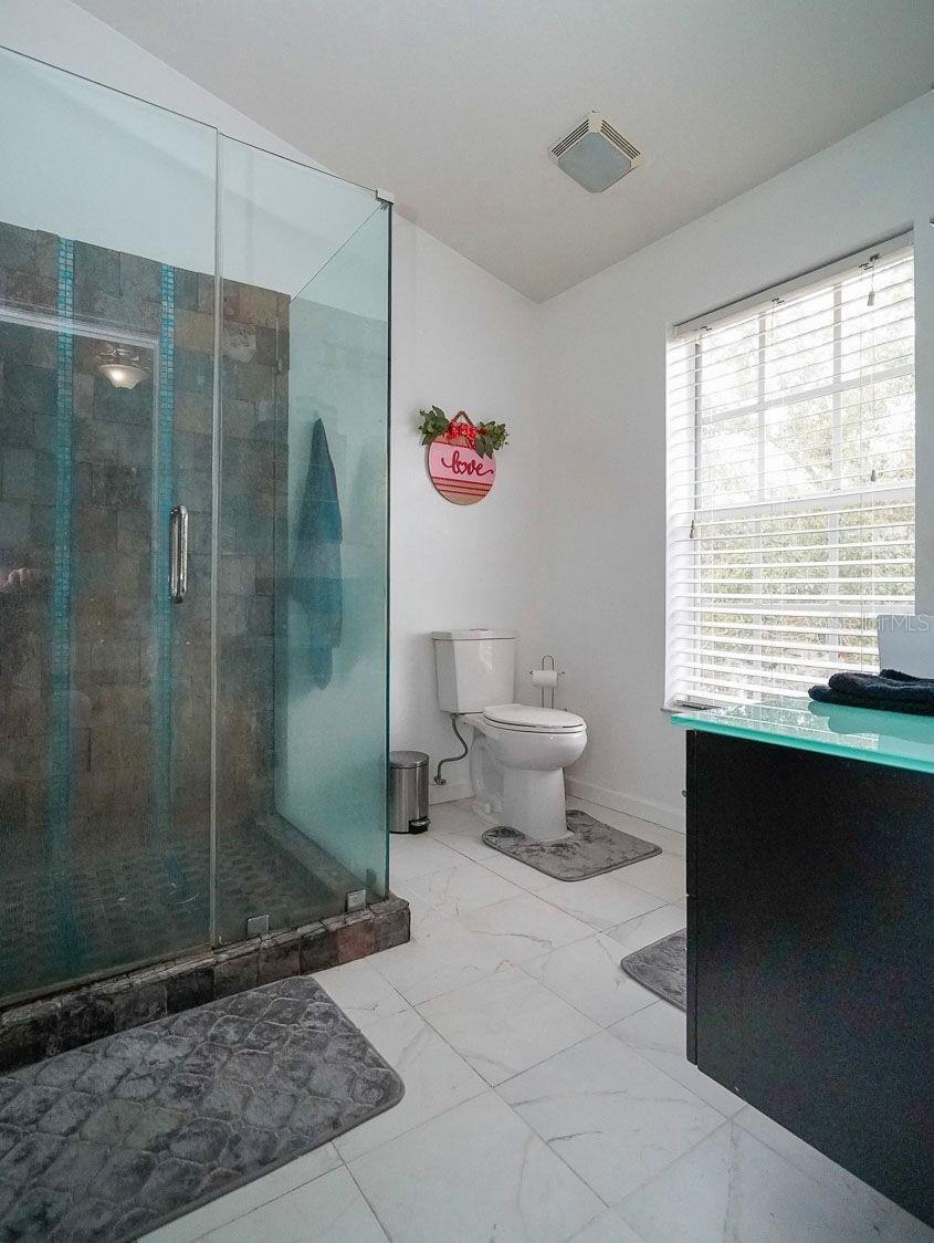 Image 30 of 58 For 10023 Tate Lane