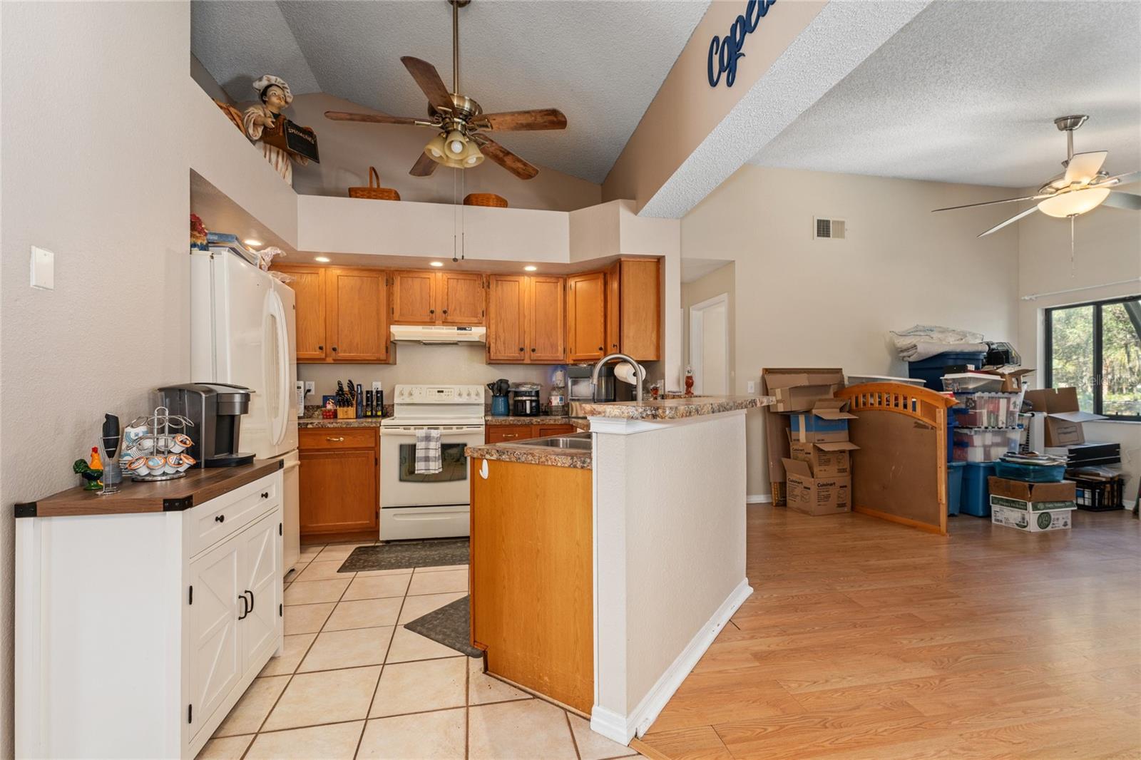 Image 9 of 31 For 4048 Waterview Loop