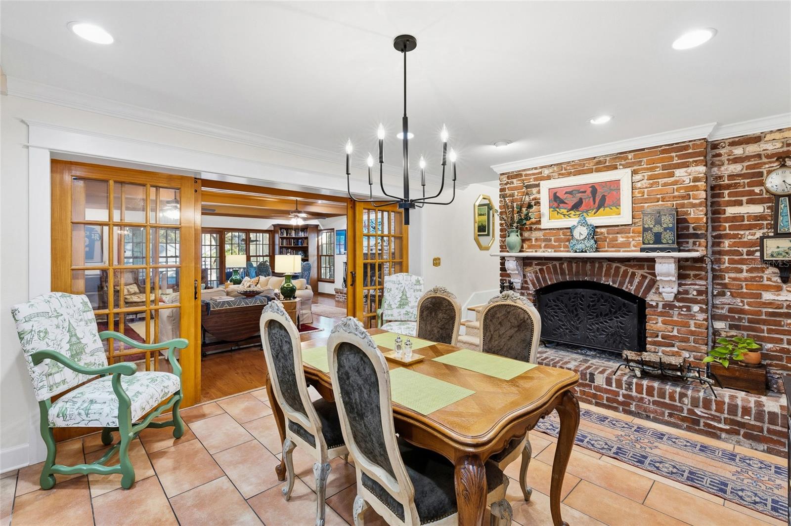 Image 10 of 58 For 1904 Hesperides Street