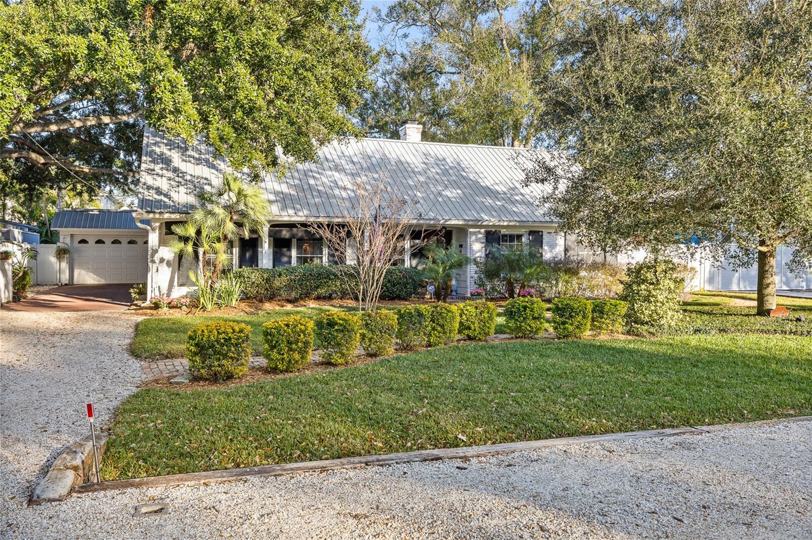 Image 2 of 58 For 1904 Hesperides Street