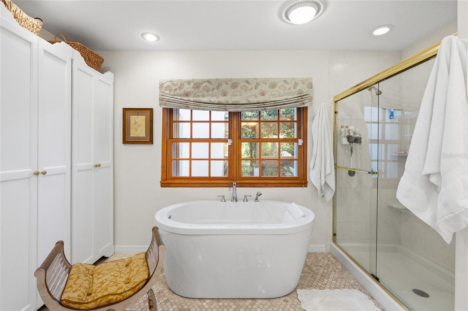 Image 31 of 58 For 1904 Hesperides Street