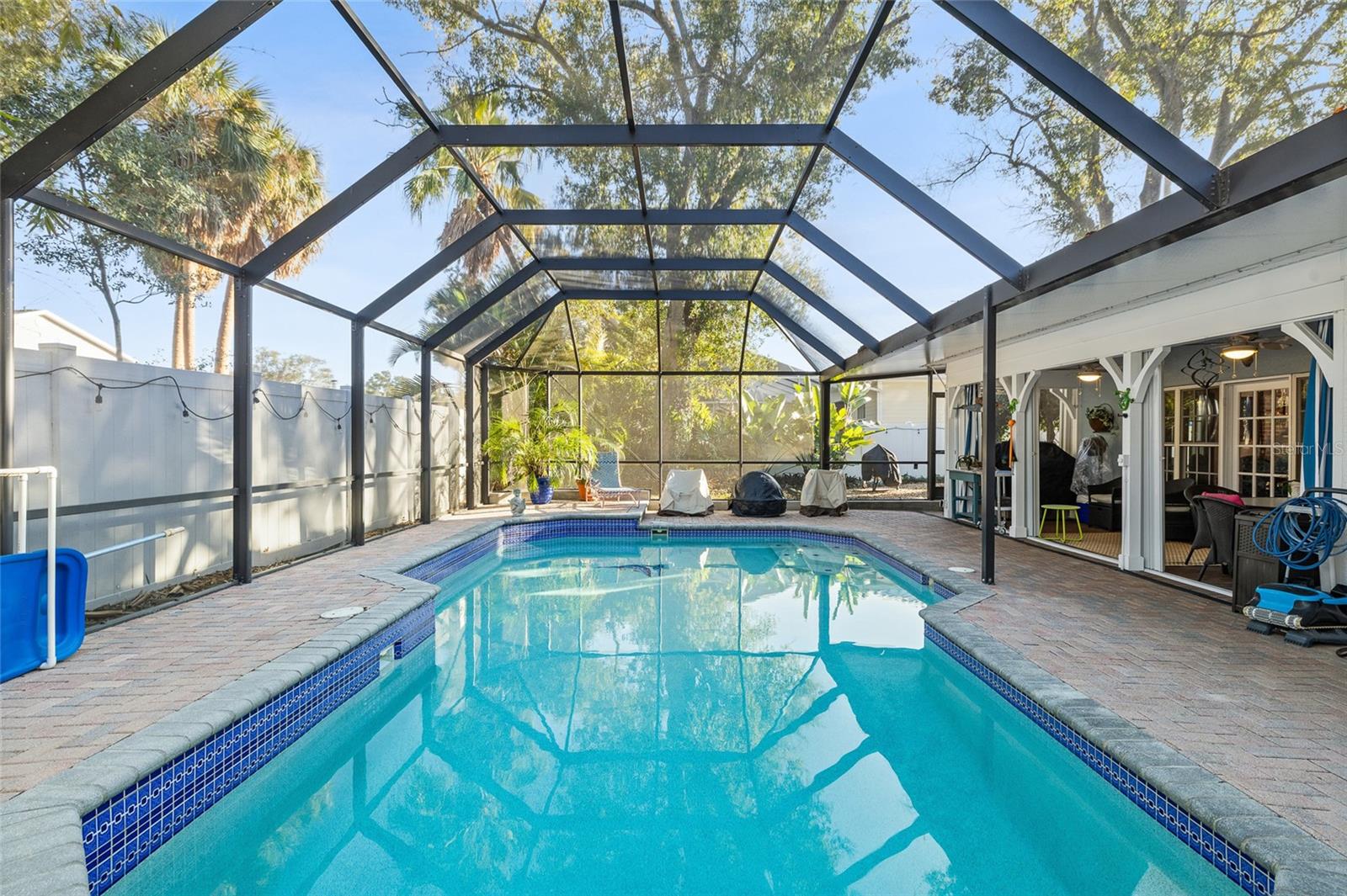 Image 41 of 58 For 1904 Hesperides Street