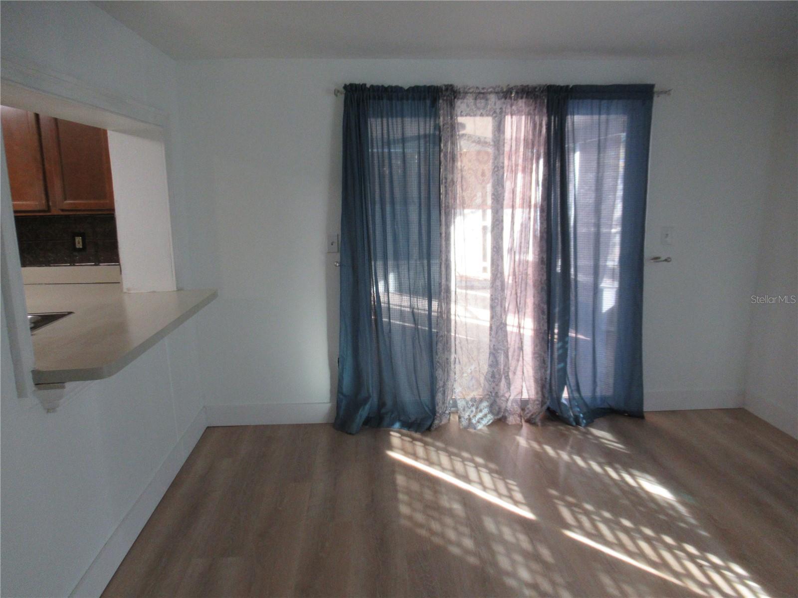 Image 10 of 36 For 3110 Rock Valley Dr