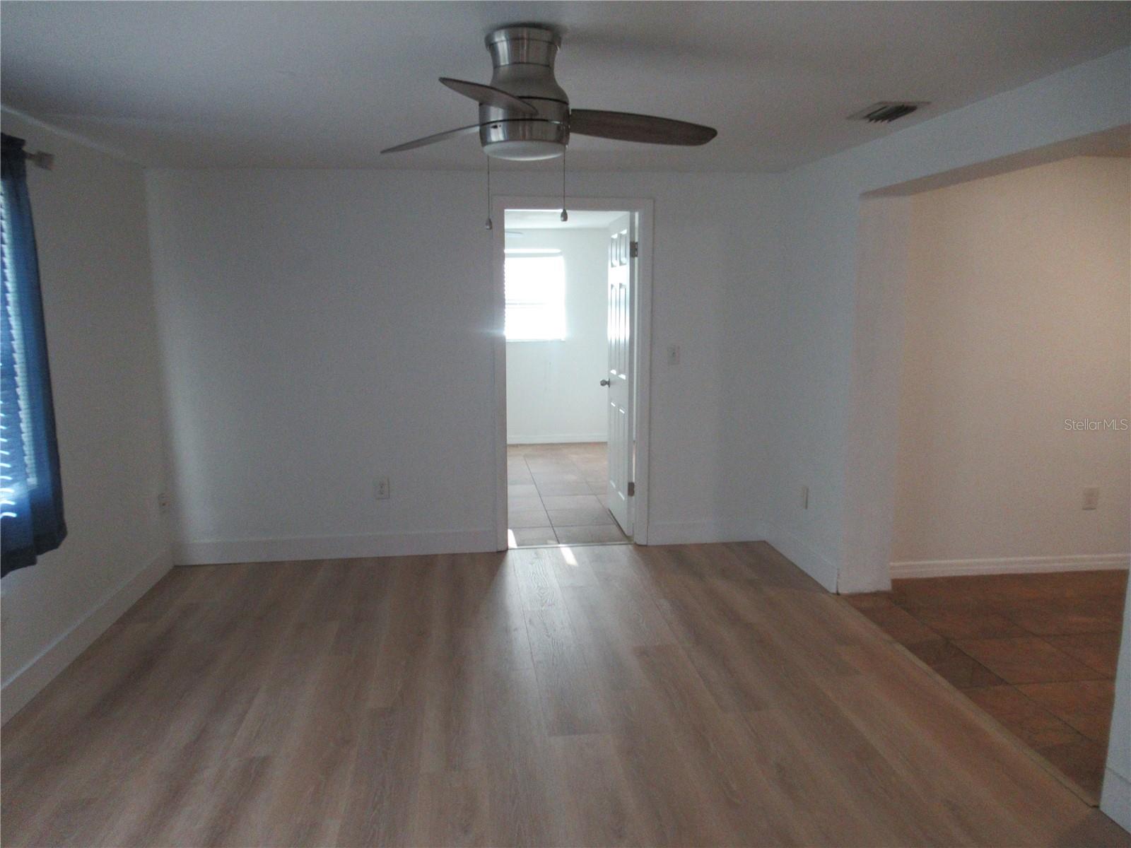 Image 11 of 36 For 3110 Rock Valley Dr