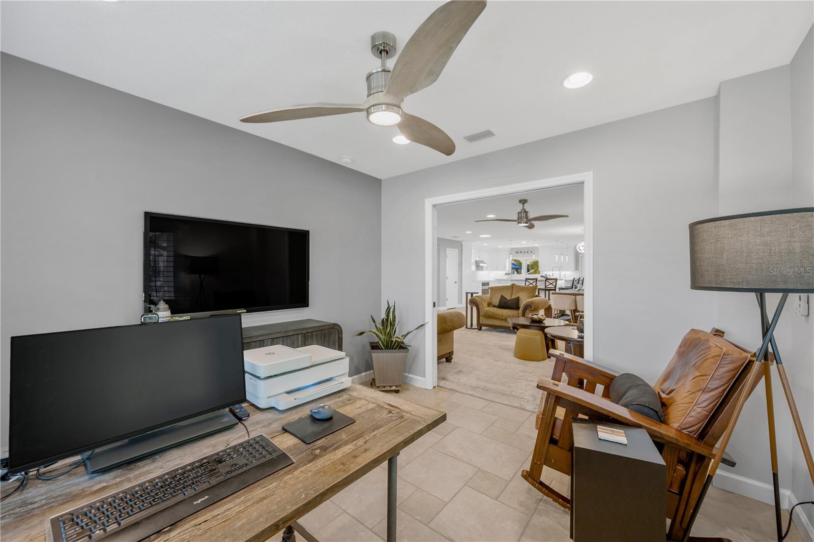 Image 11 of 55 For 1963 Michigan Avenue Ne