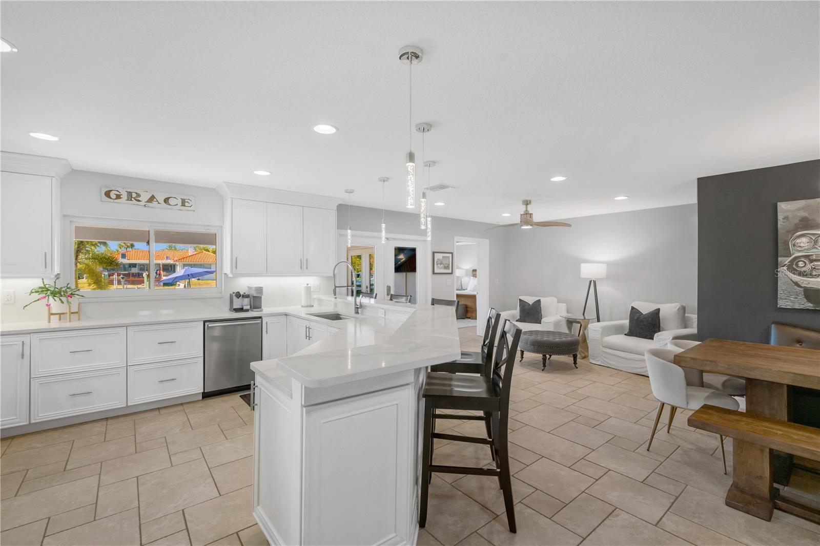 Image 14 of 55 For 1963 Michigan Avenue Ne