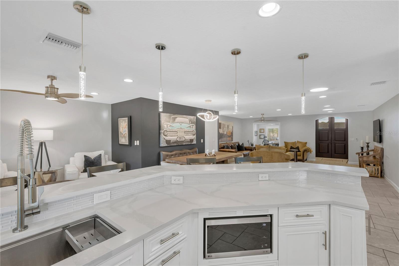 Image 17 of 55 For 1963 Michigan Avenue Ne