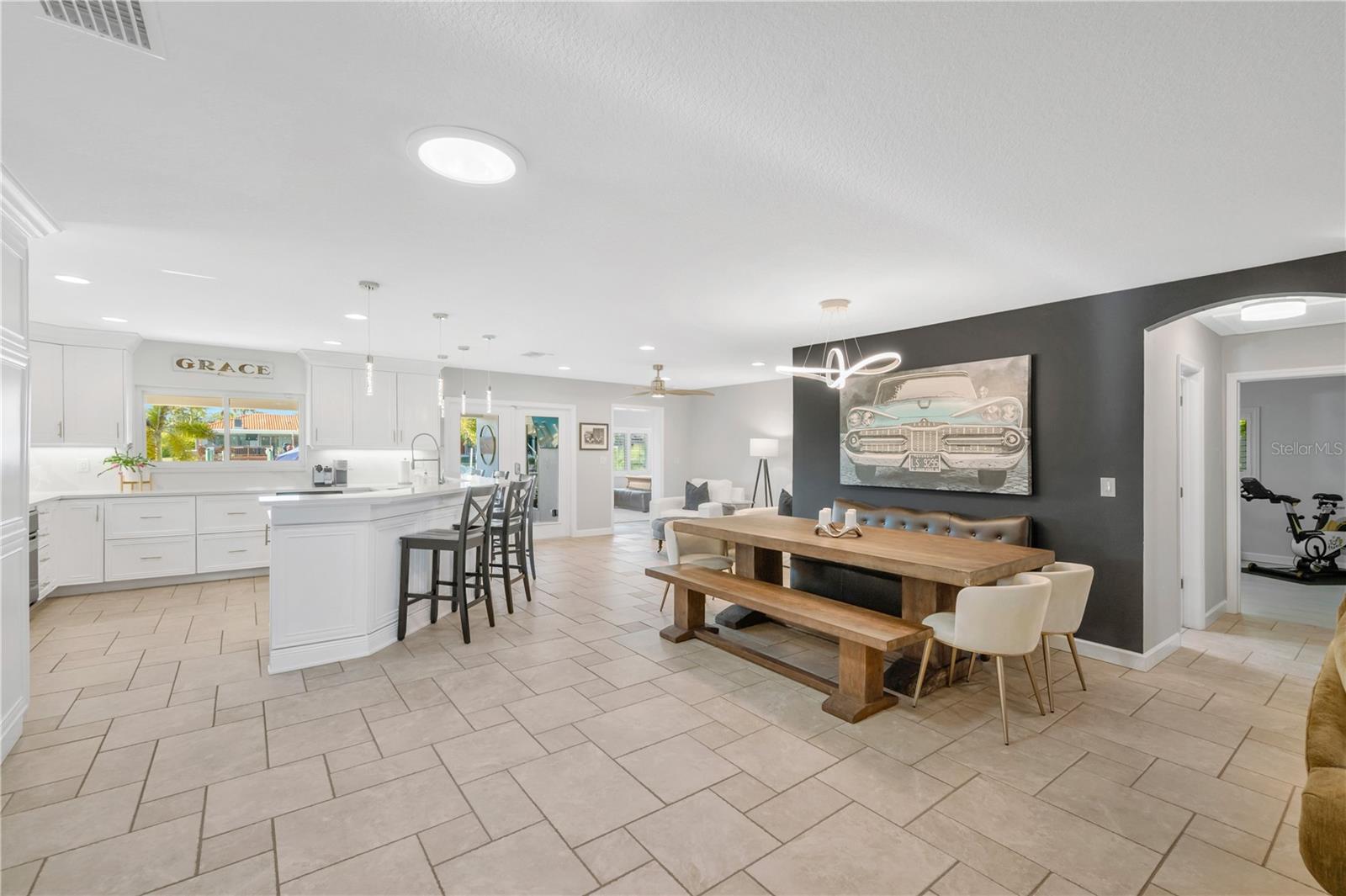 Image 18 of 55 For 1963 Michigan Avenue Ne