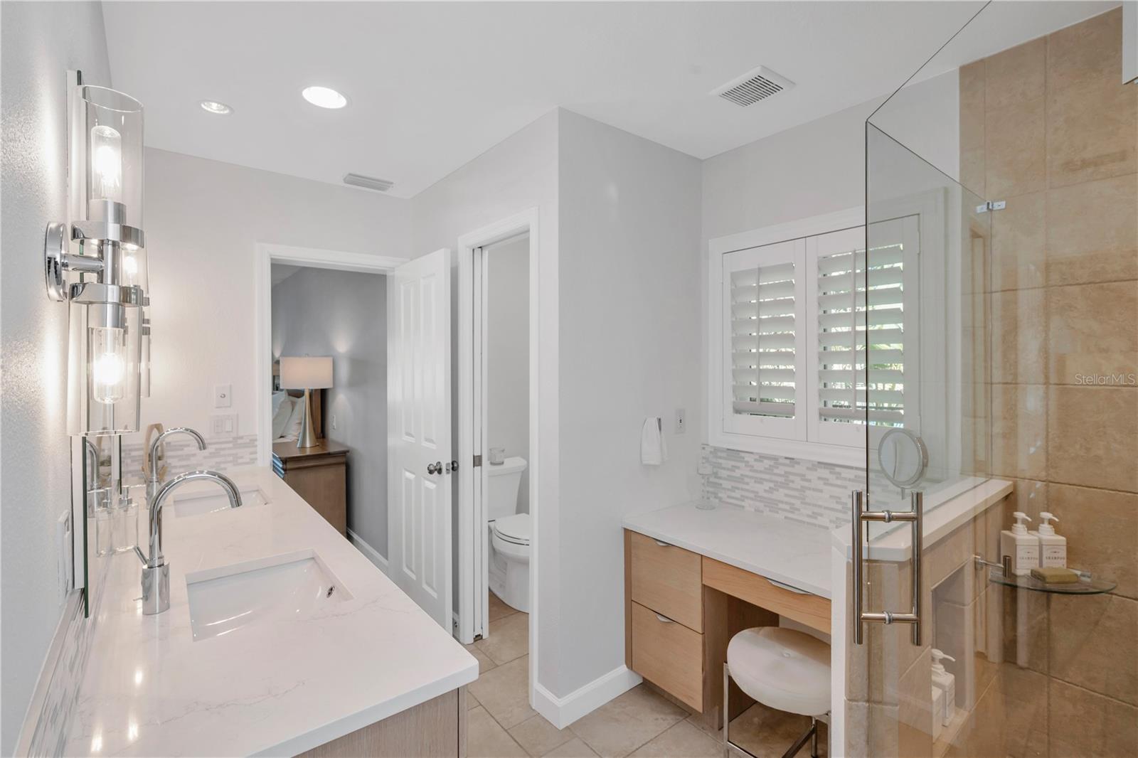 Image 21 of 55 For 1963 Michigan Avenue Ne