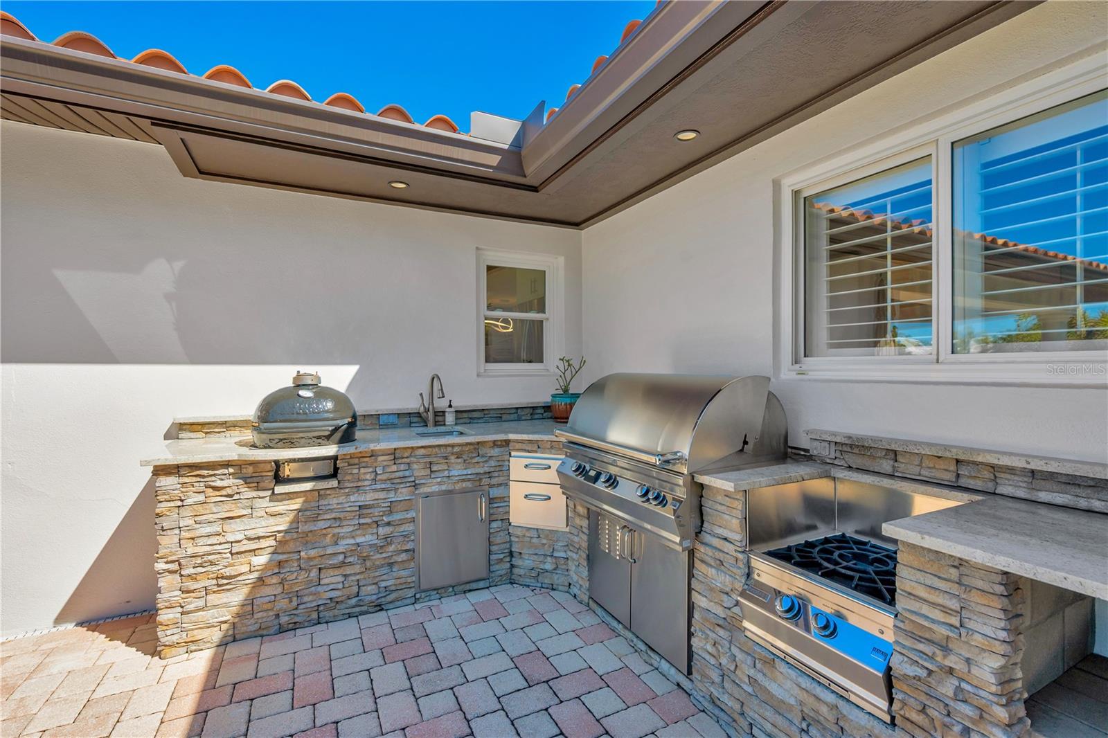 Image 36 of 55 For 1963 Michigan Avenue Ne