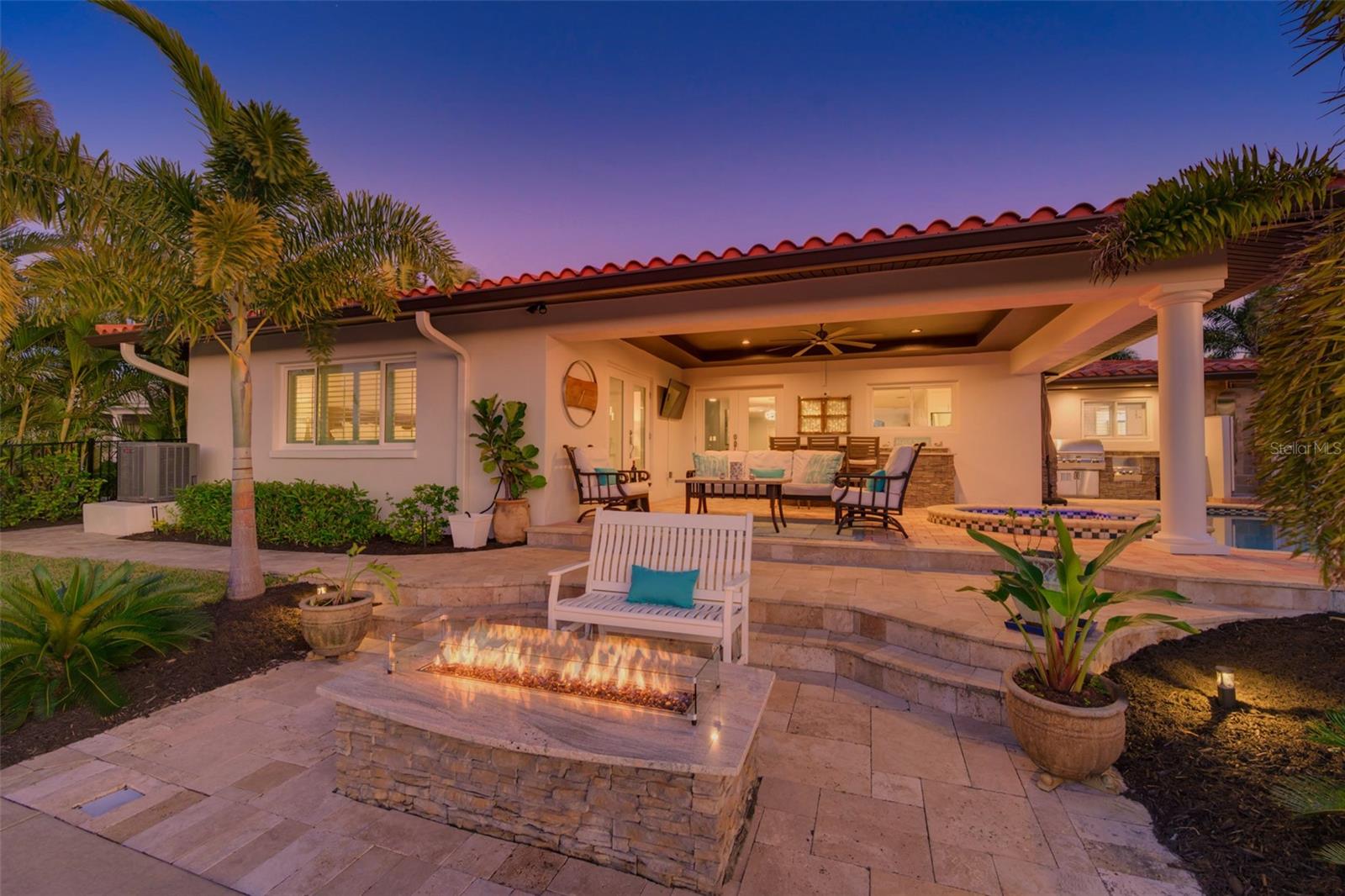 Image 5 of 55 For 1963 Michigan Avenue Ne