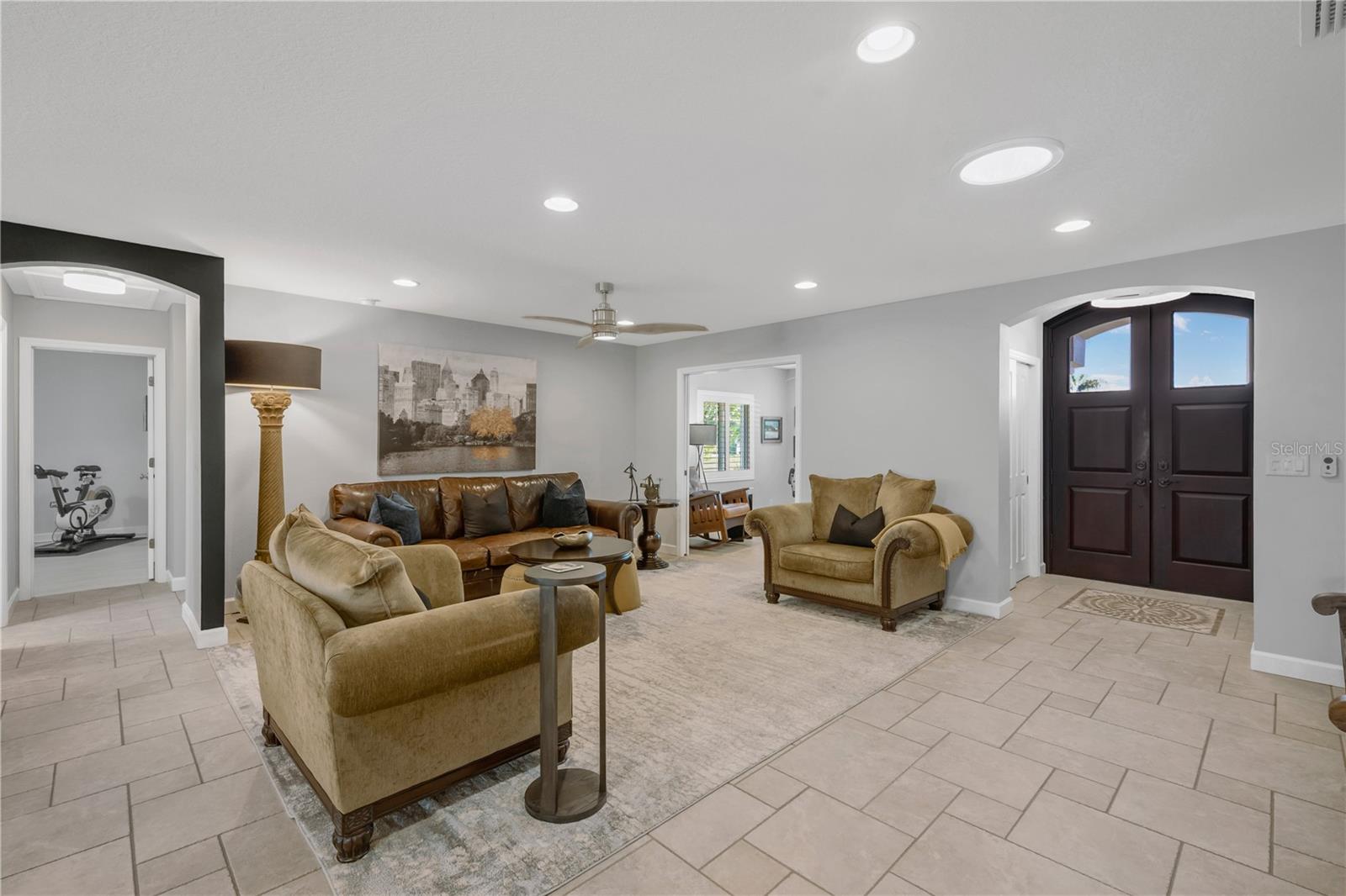 Image 9 of 55 For 1963 Michigan Avenue Ne