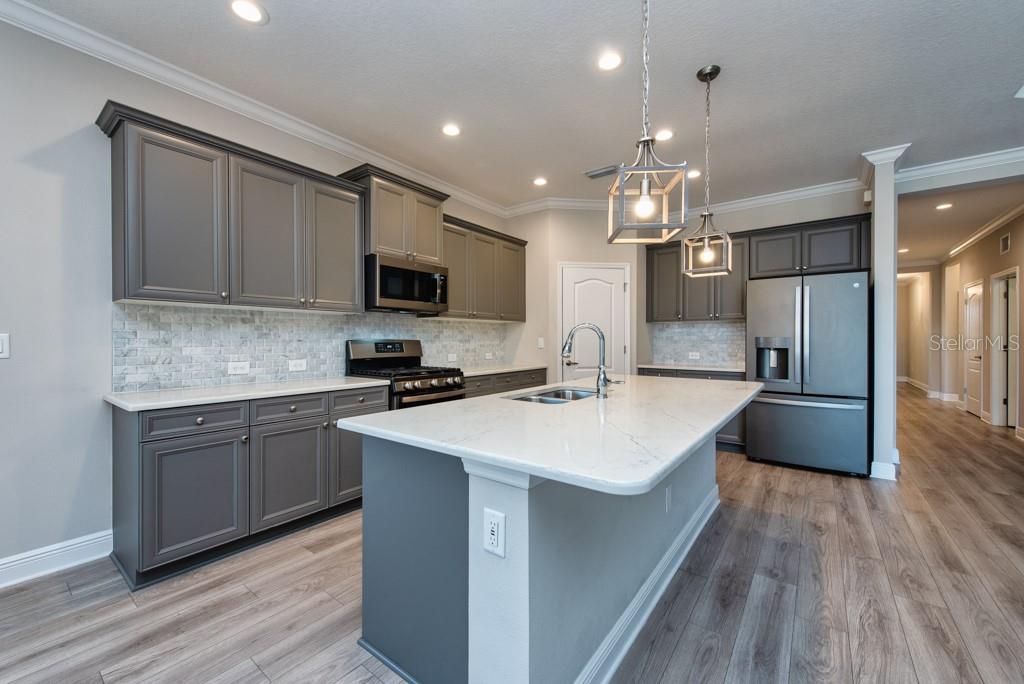 Image 11 of 49 For 3419 Woodmont Drive