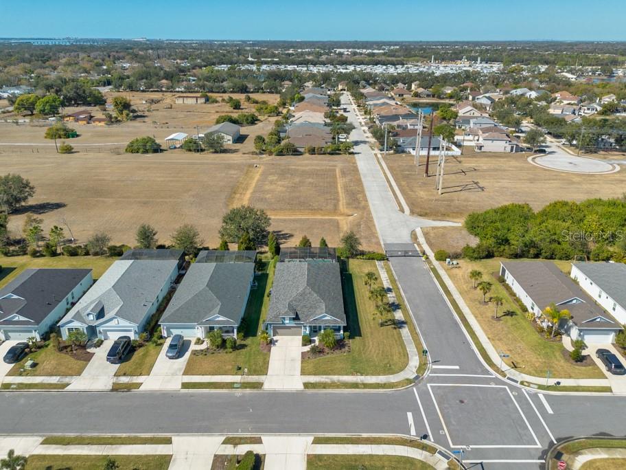 Image 37 of 49 For 3419 Woodmont Drive