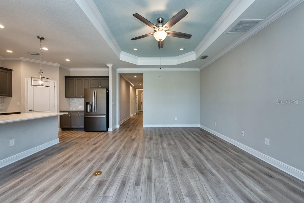 Image 7 of 49 For 3419 Woodmont Drive