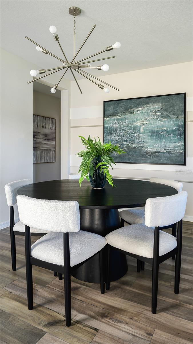 Image 3 of 25 For 6018 Navona Way