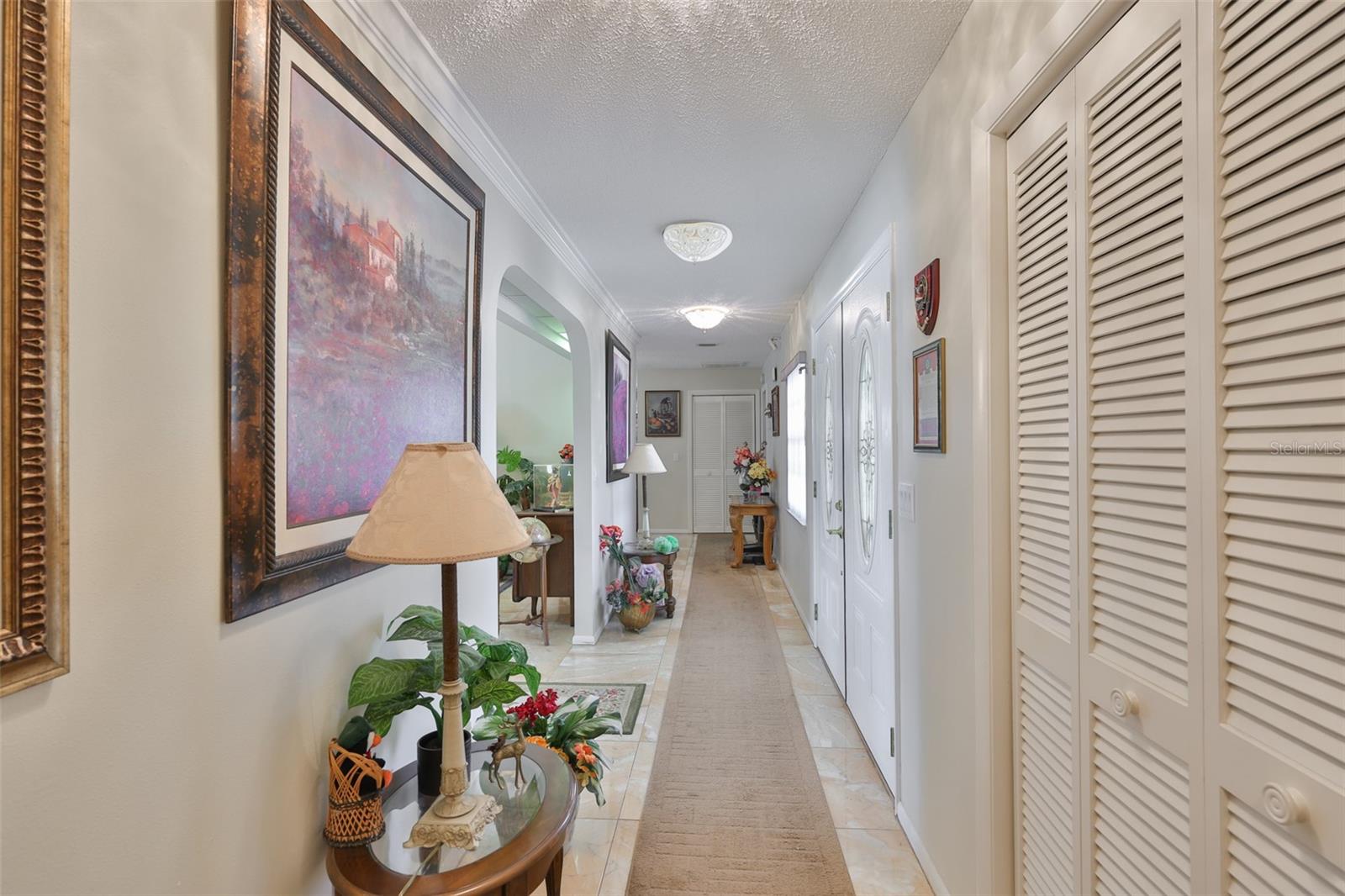 Listing photo id 11 for 2106 View Drive