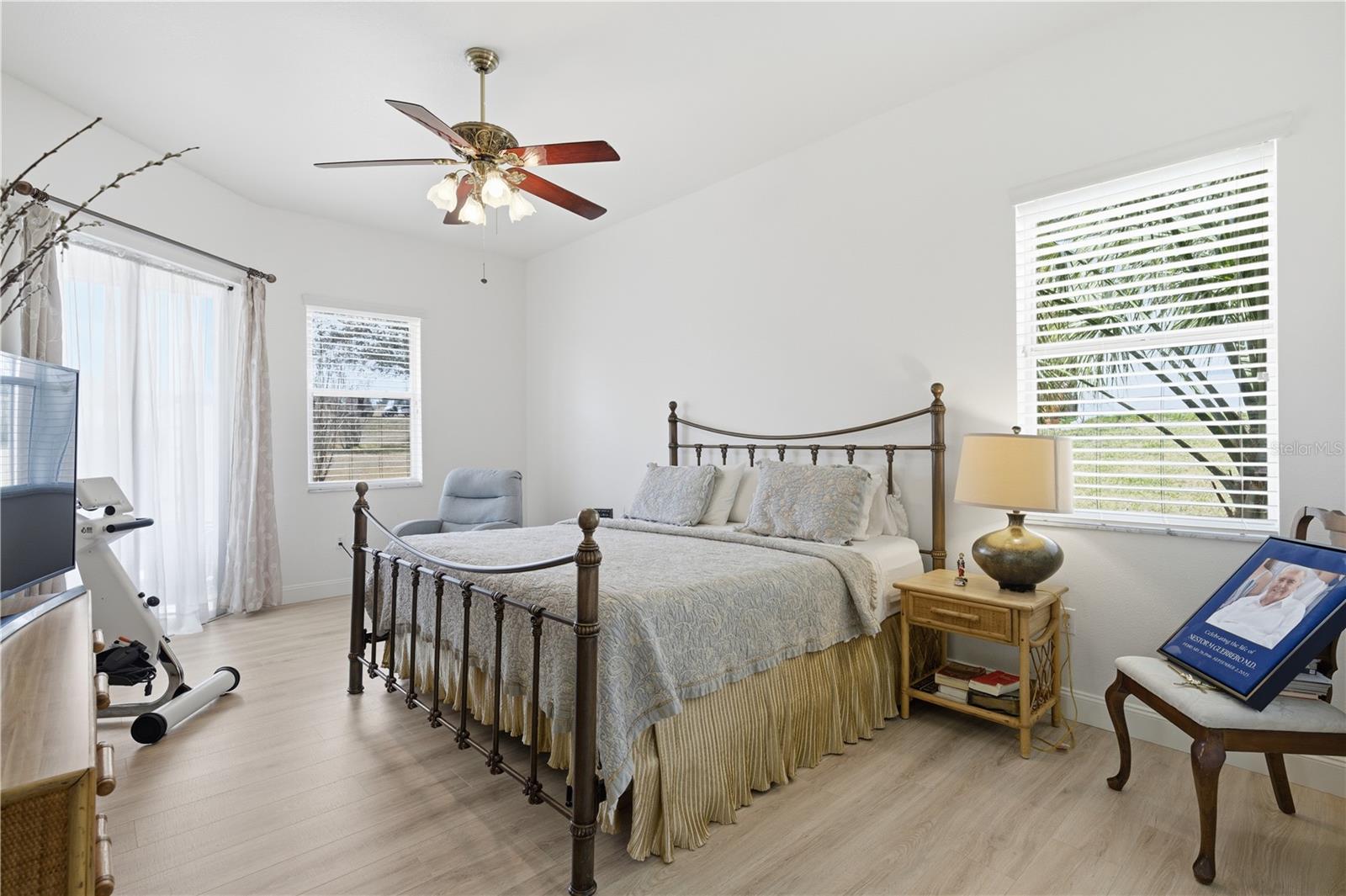 Image 11 of 54 For 13642 Thoroughbred Drive