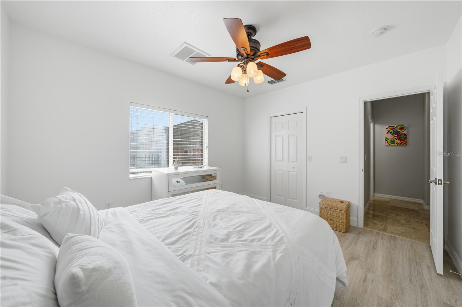 Image 16 of 54 For 13642 Thoroughbred Drive