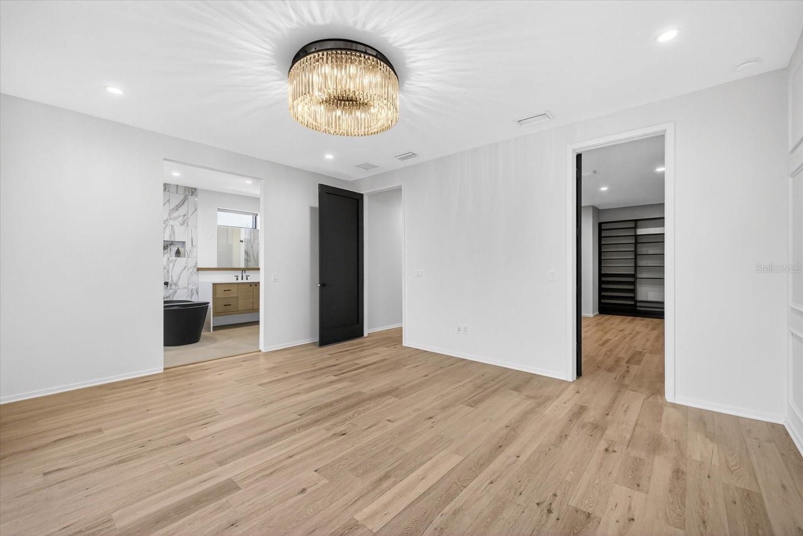 Image 47 of 64 For 94 Davis Boulevard