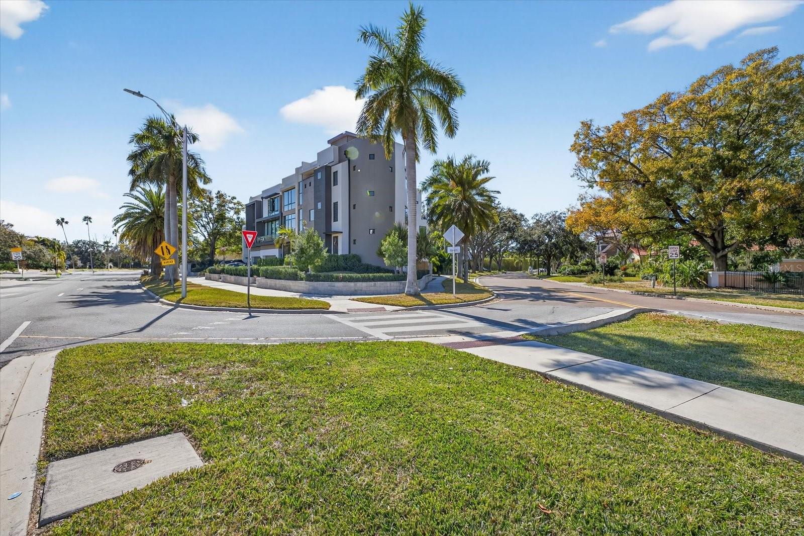 Image 53 of 64 For 94 Davis Boulevard