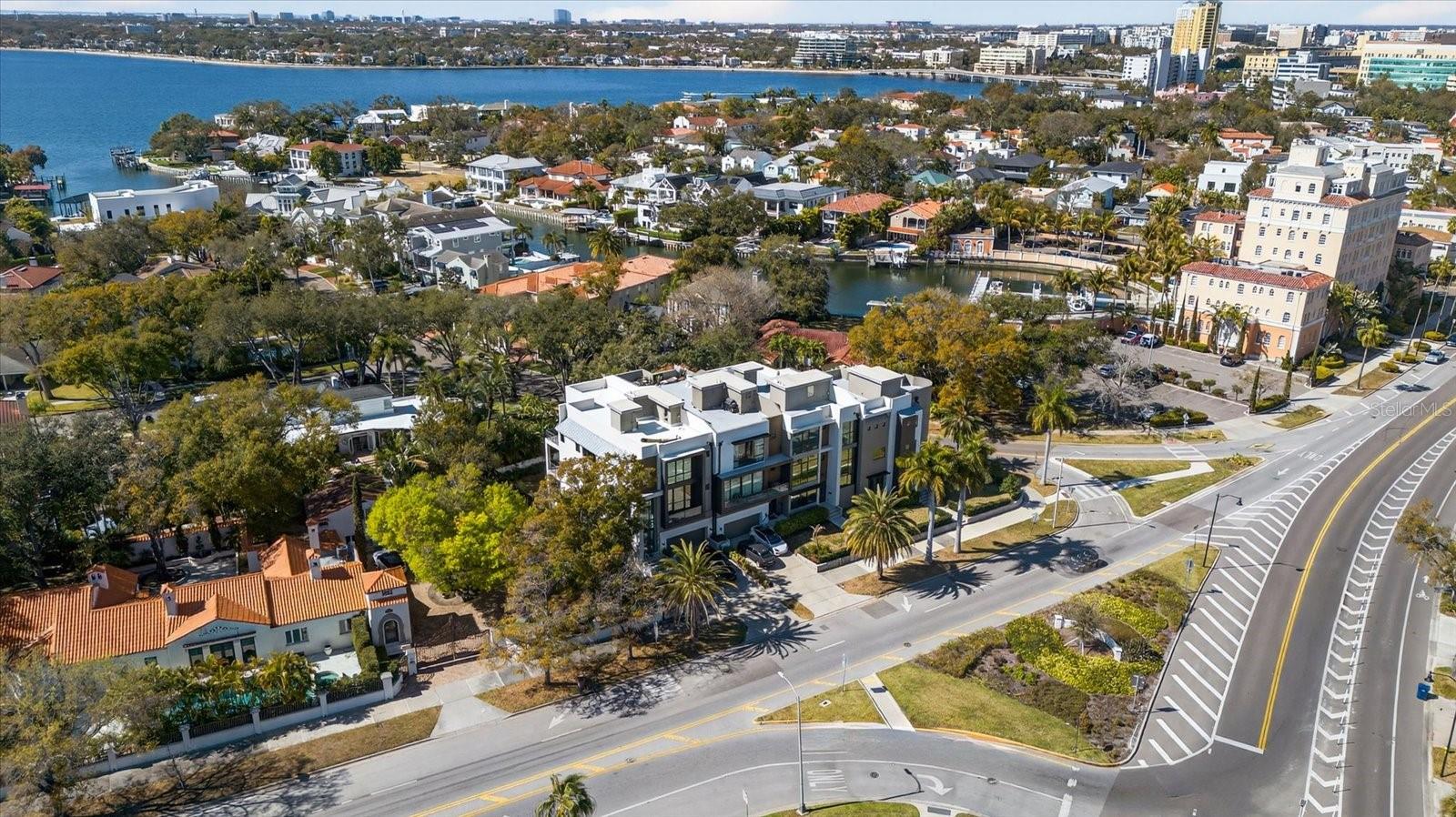 Image 57 of 64 For 94 Davis Boulevard