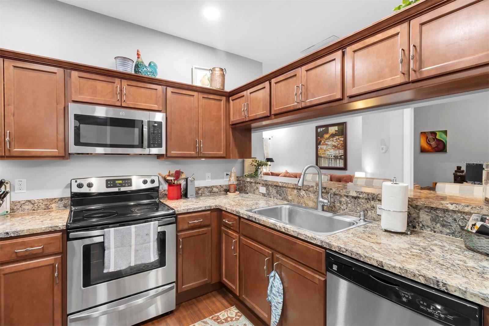 Image 10 of 39 For 11222 Port Douglas Drive