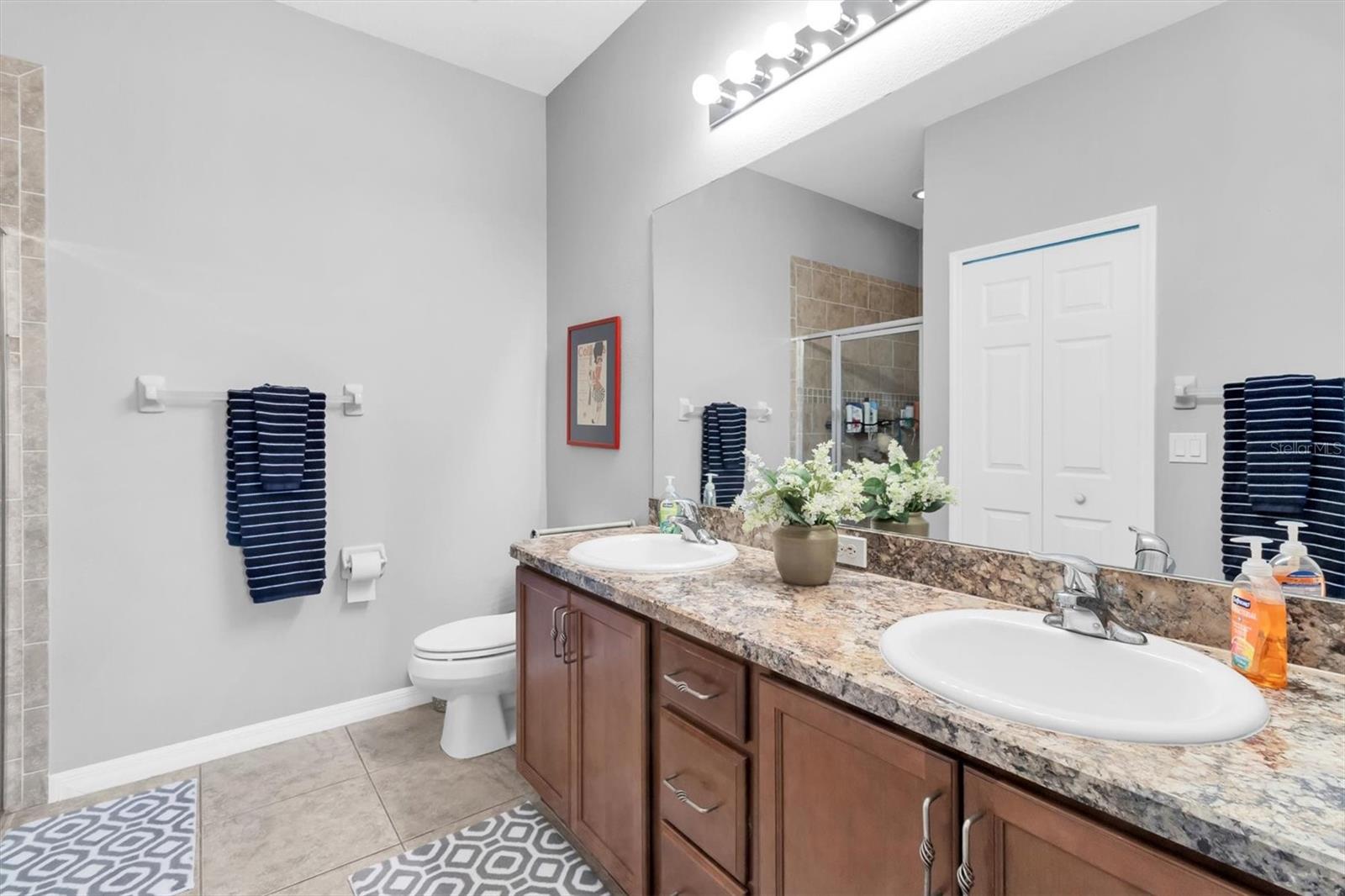 Image 18 of 39 For 11222 Port Douglas Drive