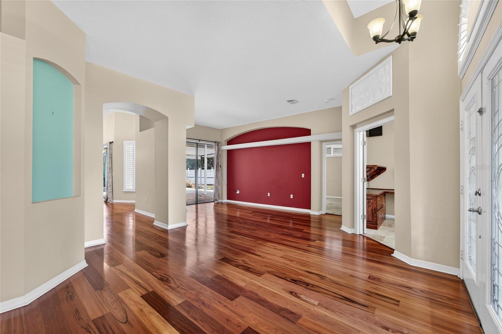 Image 12 of 65 For 5018 Sylvan Oaks Drive