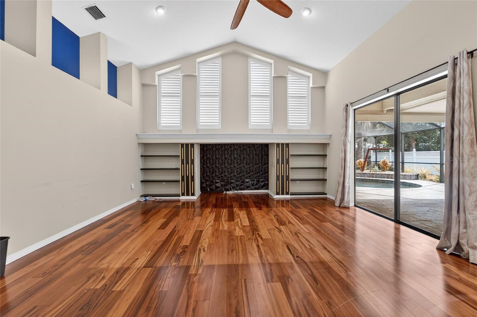 Image 14 of 65 For 5018 Sylvan Oaks Drive