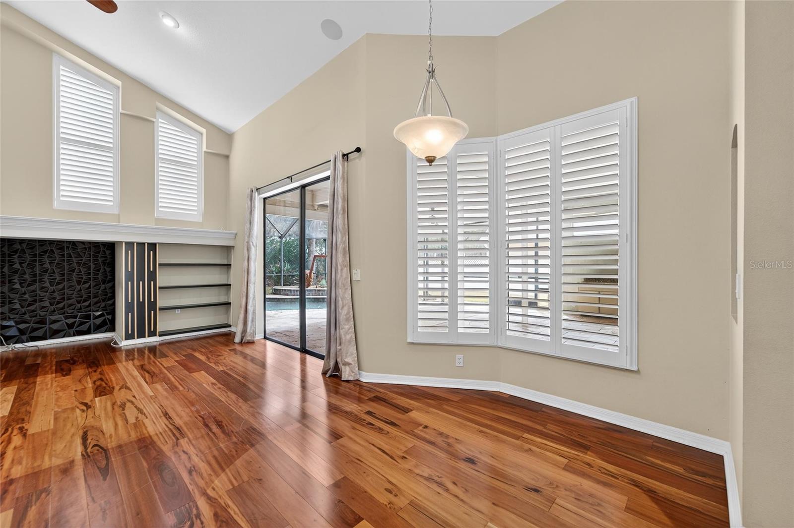 Image 15 of 65 For 5018 Sylvan Oaks Drive